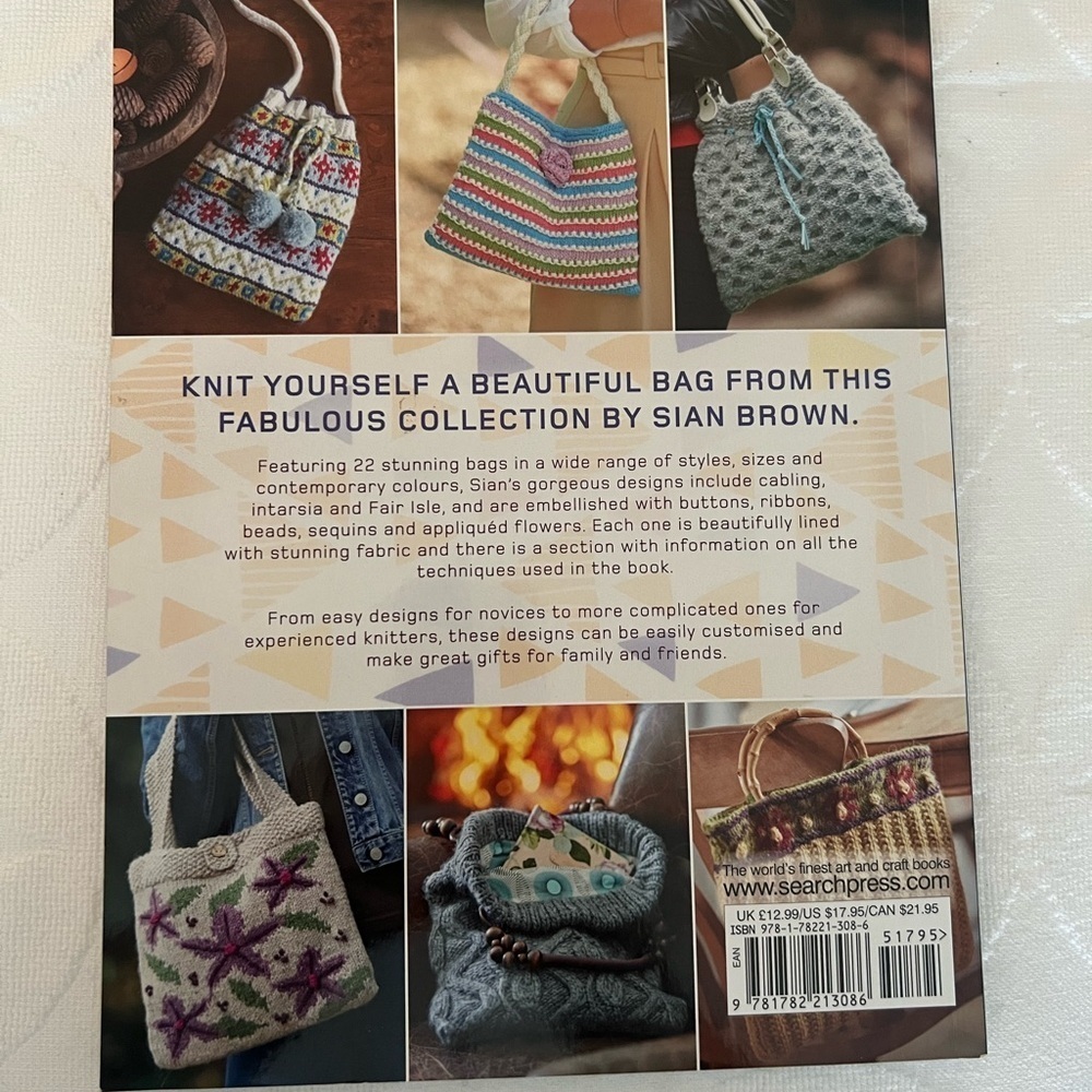 How to Knit Beautiful Bags - knitting pattern book - Picture 2 of 3